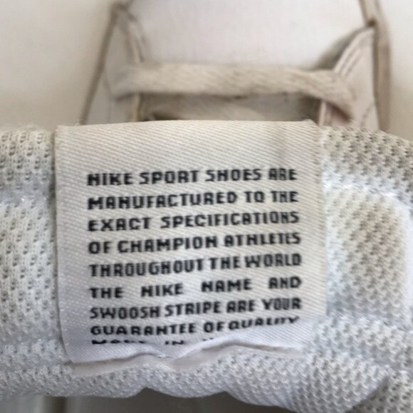 Nike Court Legacy Leather White on White Sneakers Tennis Shoes Women Size 8.5 - Picture 11 of 13